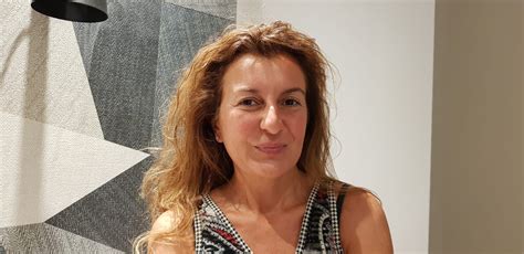 Una Persona, una Donna